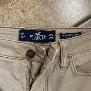 Hollister high-rise super skinny khaki pants